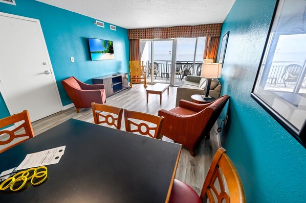 Large Living Area with Views of the Ocean, Beautifully Decorated