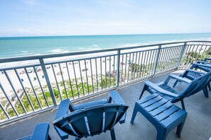 Direct Oceanfront with Large Balcony!