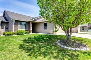 Home 2: Large Front Yard with Garage Parking