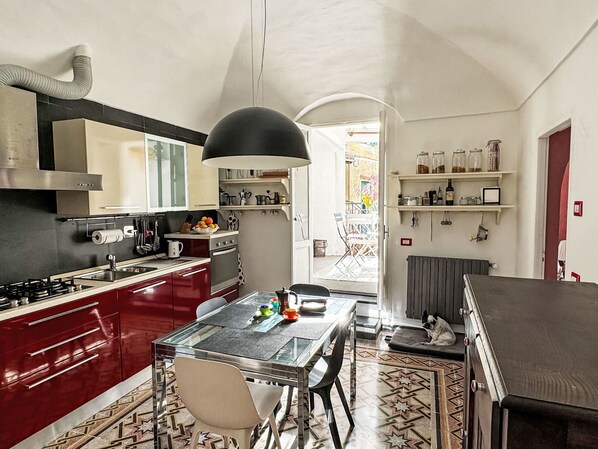 Kitchen / Dining Room