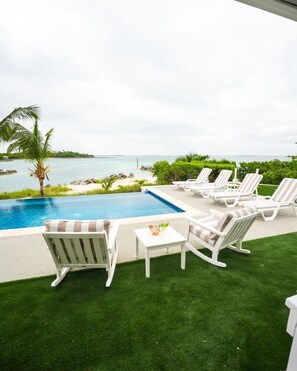 HEATED, INFINITY POOL by the Cabana overlooking the Sea of Abaco!