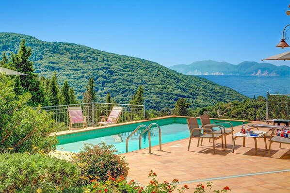 Villa Vigli Retreat image