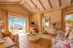 Villa Vigli Retreat image