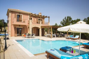 Villa Secret Cove image