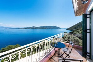Villa Thalassa Desimi image