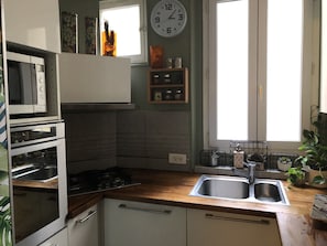 Private kitchen