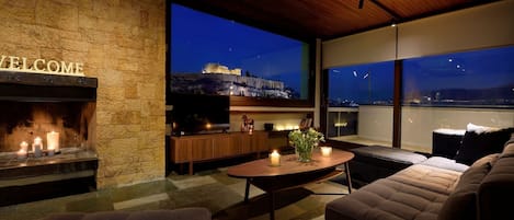 Outstanding Athens Apartment | Karyatis Luxury Maisonette | 3 Bedrooms | Stunning View of the Acropolis