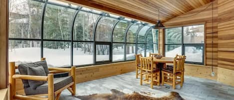 Sunroom great for watching wildlife and having a drink after a fun day outside 