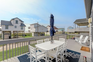 Alfresco dining with the ocean as a backdrop.