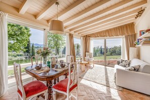 Living and dining room