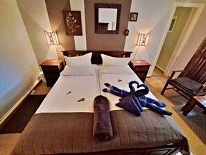 Doppelzimmer mit Doppelbett