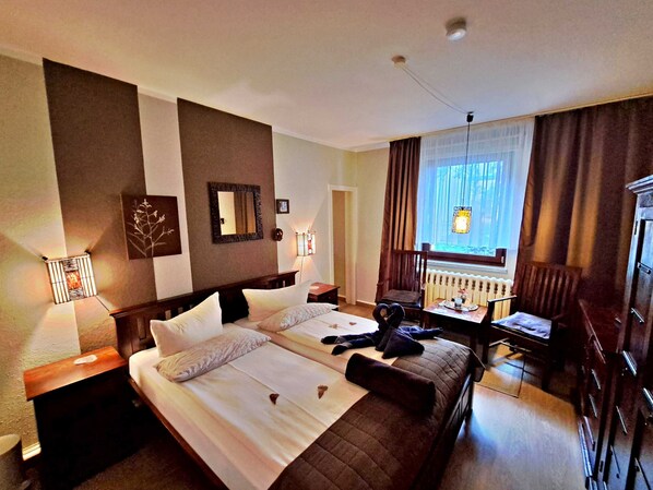 Doppelzimmer mit Doppelbett