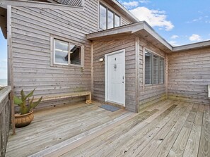 Entrance Porch