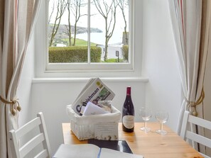 Dining Area | Coachmans, Praa Sands