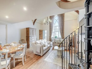 Living room/dining room | The School Room, Dymock