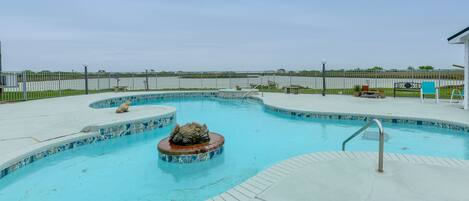Rockport Vacation Rental | 1BR | 1BA | Step-Free Access | 729 Sq Ft