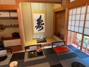 ・【Japanese-style room】Each room is equipped with hospitality
