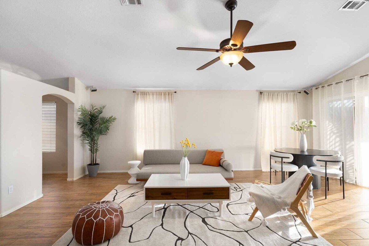 Serene Haven on N 37th Ln