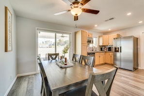 Dining Area | Central A/C | In-Unit Laundry