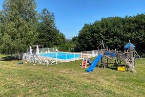 Holiday Home Swimming Pool