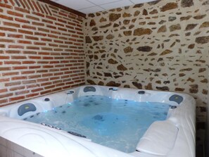 Bubbelpool inomhus