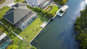 Waterfront - Private Pool, Hot Tub + Private Dock