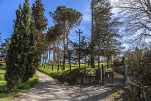 Chalet Mugello Affitti Brevi Italia, A wonderful typical Tuscan farmhouse,