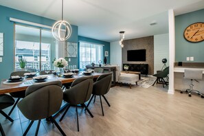 dining/living room
