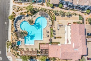 Aerial view of the amazing communal amenities!