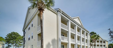 Myrtle Beach Vacation Rental | 2BR | 2BA | 1,148 Sq Ft | Stairs Required