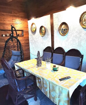Dining room 2