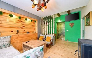 Living room 1