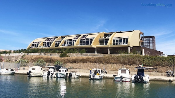 Marina