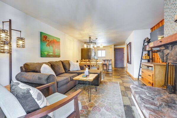 Winter Park Vacation Rental | 2BR | 2BA | Stairs Required | 920 Sq Ft