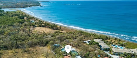 Bird's eye view of Casa Breeze and the pacific ocean