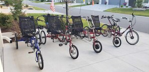 Rent a Recumbent Electric Trike
Weekly $200 per bike
Monthly $500 
#412.580.3997