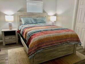 Queen bed in second bedroom 