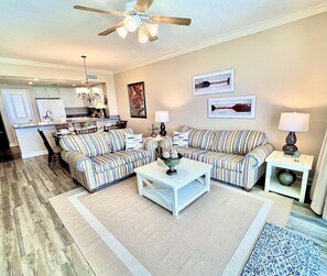 Spacious Oceanfront Living Room