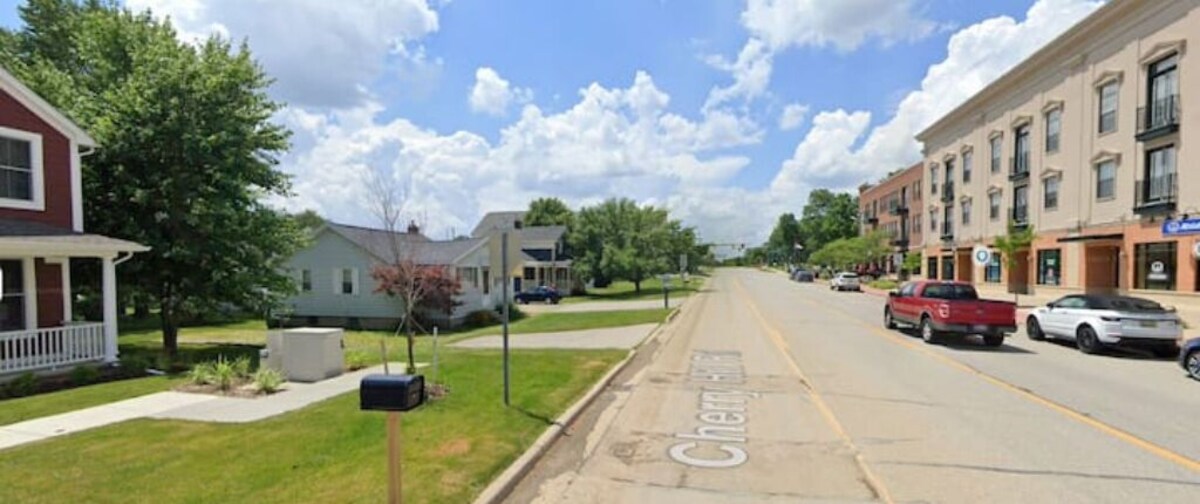 Main Image