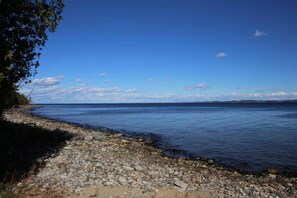 Shoreline Facing North (towards Burlington)