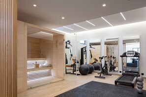 A gym and sauna are located on the lower floor!