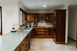 CountryStyle Timber Kitchen