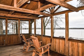 Screened Back Porch Lake View
