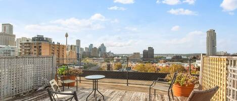 Communal Rooftop Patio