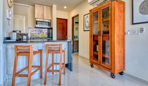 17.Kitchen