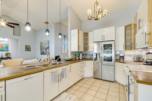 Kitchen | Smart Refrigerator | Dishwasher | Drip Coffee Maker | Blender