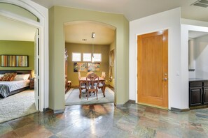 Formal Dining Area | Dishware & Flatware