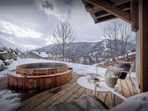Jacuzzi
