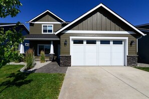 Entire home with 2 car garage