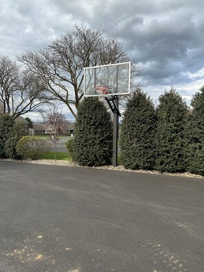 Sport court